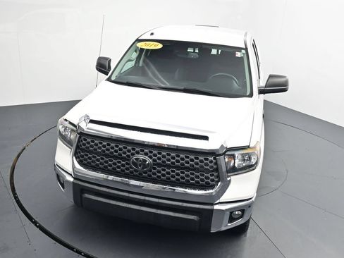 Used 2019 Toyota Tundra SR5 w/ Convenience Package AWD/4WD image 26