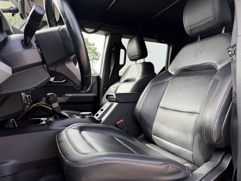 Used 2022 Ford Bronco Badlands AWD/4WD image 12
