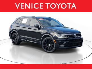 Used 2020 Volkswagen Tiguan SE R-Line image 1