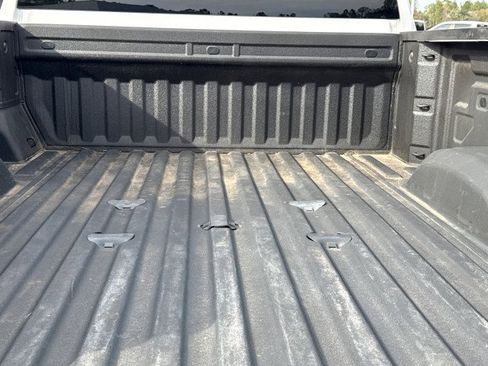 Used 2025 Chevrolet Silverado 2500 Custom w/ Custom Value Package image 16