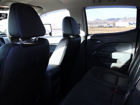 Used 2018 Chevrolet Colorado Z71 image 16