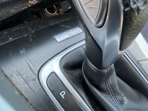 Used 2015 Ford Fusion SE image 10