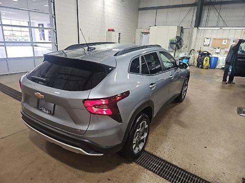 New 2026 Chevrolet Trax LT w/ Driver Confidence Package image 6