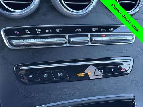 Used 2021 Mercedes-Benz GLC 300 4MATIC image 21