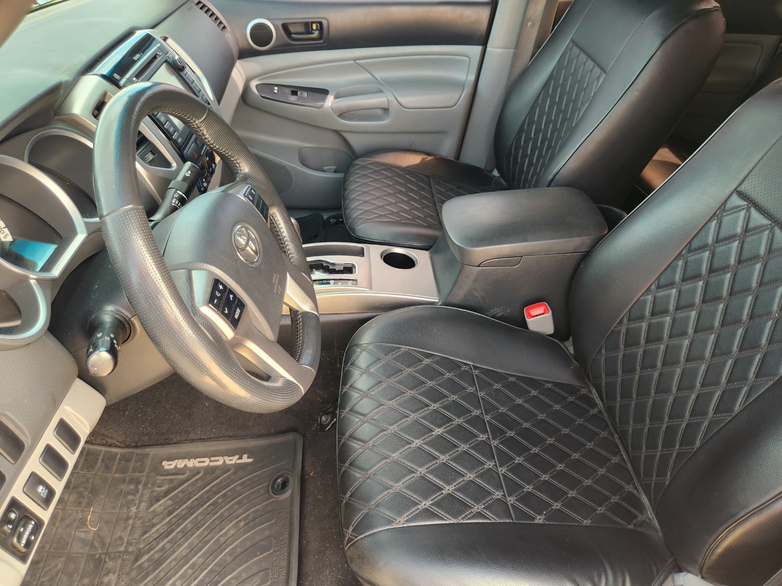 Used 2013 Toyota Tacoma PreRunner w/ SR5 Pkg RWD image 15