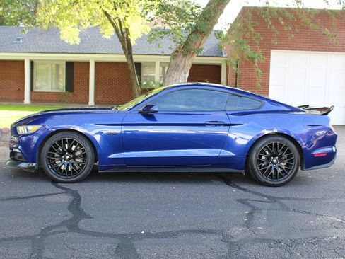 Used 2016 Ford Mustang GT Premium w/ Equipment Group 401A image 2