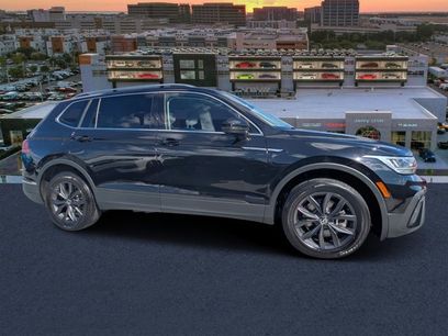 Used 2024 Volkswagen Tiguan SE