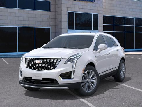 New 2026 Cadillac XT5 Premium Luxury w/ Driver Assist Package image 7
