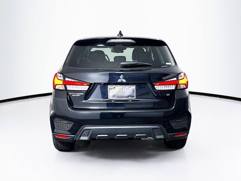 Used 2024 Mitsubishi Outlander Sport SE image 7