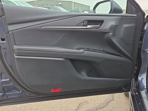 Used 2026 Toyota Camry SE w/ Convenience Package image 17