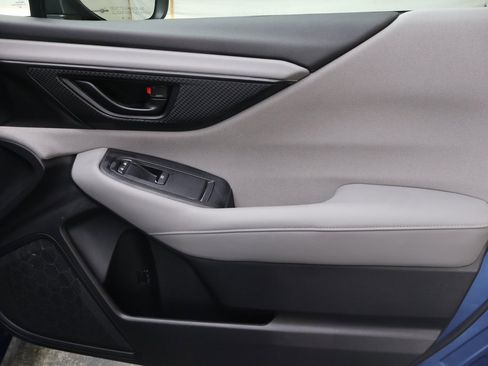 Used 2021 Subaru Legacy w/ Alloy Wheel Package image 12