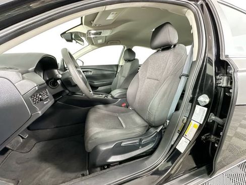 Used 2023 Honda Accord LX image 10