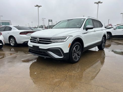 Used 2024 Volkswagen Tiguan Wolfsburg Edition image 1