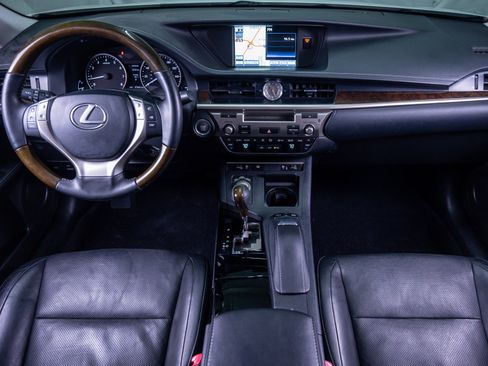 Used 2014 Lexus ES 350 w/ Luxury Package image 15