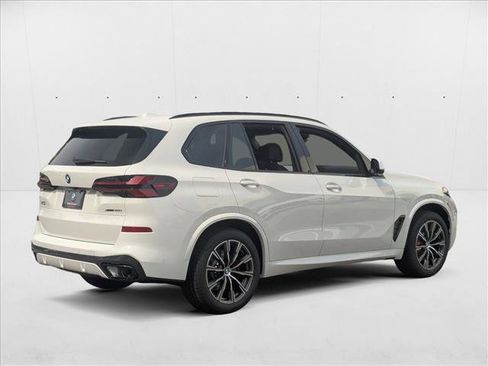 New 2026 BMW X5 xDrive40i w/ M Sport Package image 2