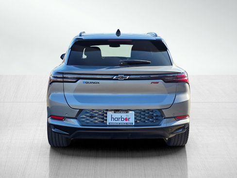 New 2026 Chevrolet Equinox EV RS image 6