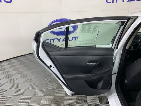 Used 2023 Nissan Sentra SV image 30