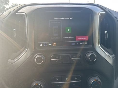 Used 2023 Chevrolet Silverado 2500 LT image 12