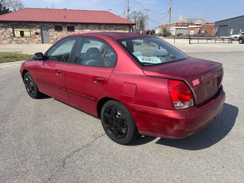 Used 2005 Hyundai Elantra GLS image 10