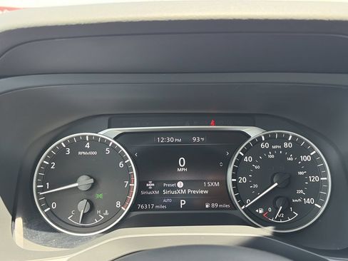 Used 2023 Nissan Pathfinder S AWD/4WD image 16
