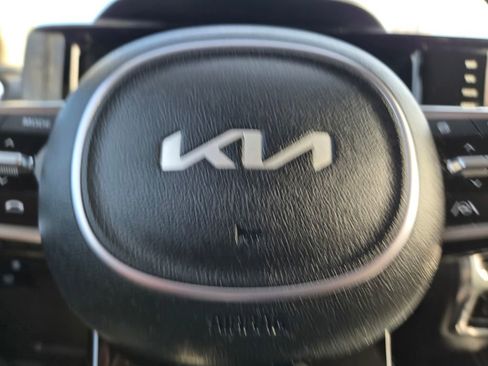 Used 2023 Kia Sorento SX AWD/4WD image 25