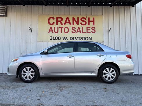 Used 2011 Toyota Corolla LE image 5