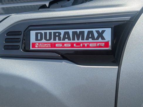 Used 2025 GMC Sierra 2500 AT4 w/ AT4 Premium Plus Package AWD/4WD image 14