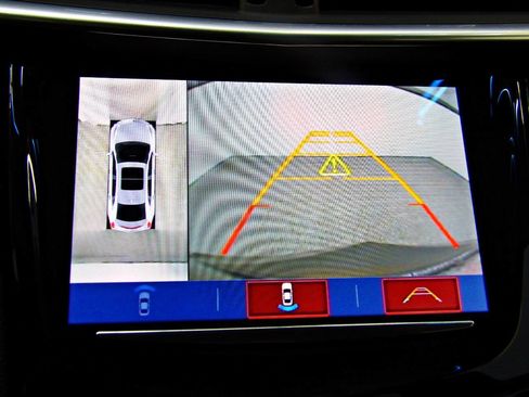 Used 2017 Cadillac XTS Luxury w/ Driver Awareness Package AWD/4WD image 17