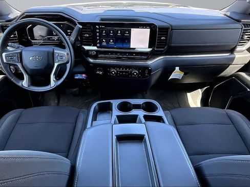 Used 2023 Chevrolet Silverado 1500 RST AWD/4WD image 9