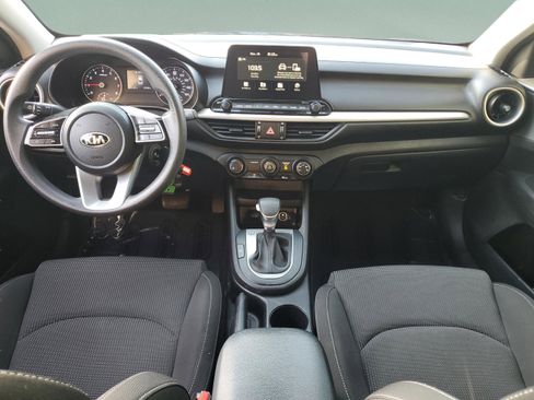 Used 2021 Kia Forte LXS image 8