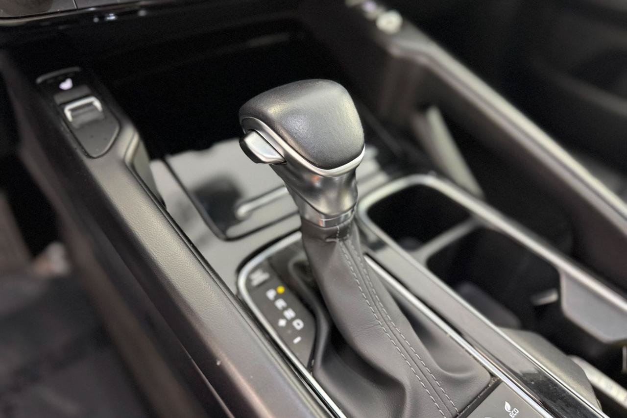 Used 2025 Kia Telluride S AWD/4WD image 17