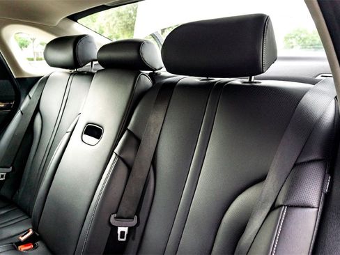 Used 2023 Genesis G80 2.5T image 26