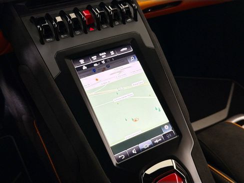 Used 2023 Lamborghini Huracan Tecnica RWD image 19