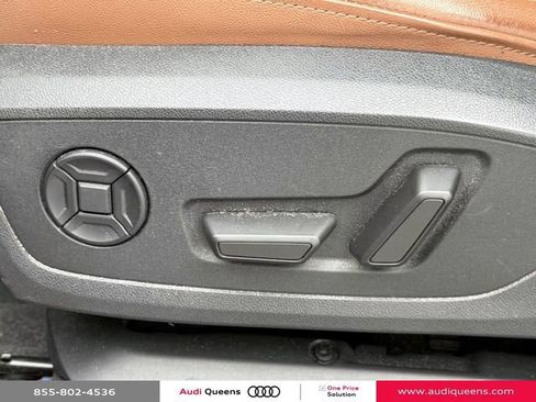Certified 2023 Audi Q3 2.0T Premium w/ Convenience Package AWD/4WD image 19