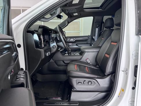 Certified 2024 GMC Sierra 1500 AT4 w/ Technology Package AWD/4WD image 11
