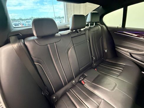Used 2018 BMW 530i RWD image 31