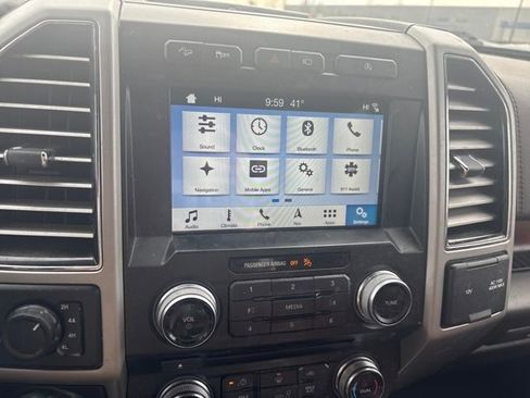 Used 2018 Ford F150 King Ranch w/ Equipment Group 601A Luxury image 23