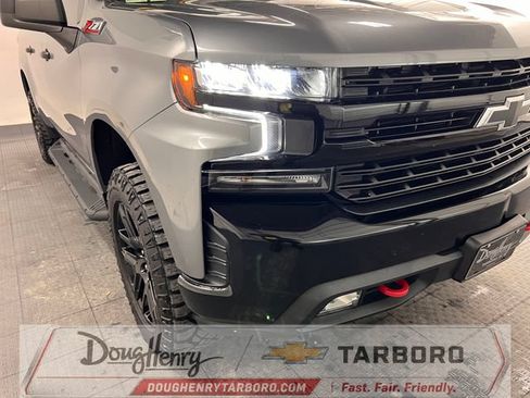 Used 2021 Chevrolet Silverado 1500 LT Trail Boss w/ Convenience Package II AWD/4WD image 10