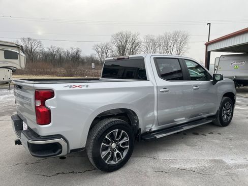 Used 2022 Chevrolet Silverado 1500 LT image 8