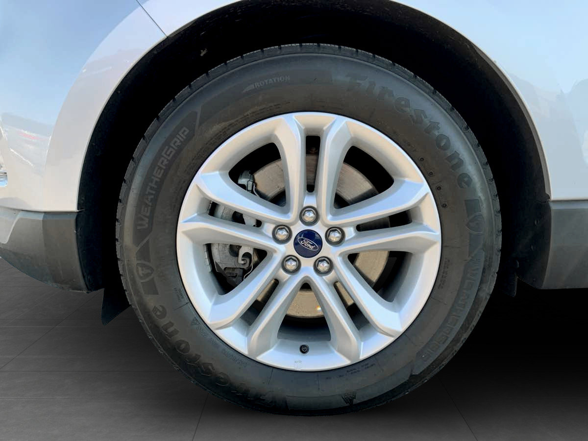 Used 2019 Ford Edge SEL AWD/4WD image 8