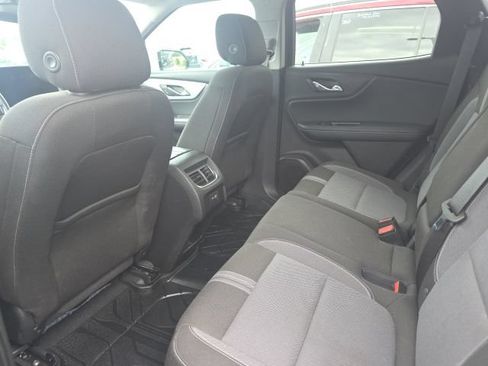 Used 2024 Chevrolet Blazer LT w/ Convenience Package FWD image 11