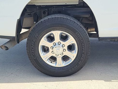 Used 2023 RAM 2500 Big Horn w/ Level 1 Equipment Group AWD/4WD image 16