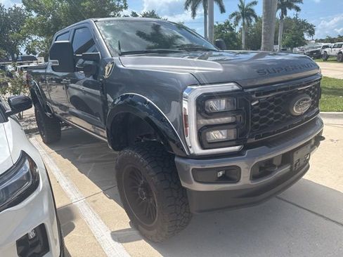 Used 2024 Ford F250 XLT w/ XLT Premium Package AWD/4WD image 5