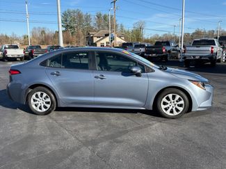 Used 2023 Toyota Corolla LE video 2