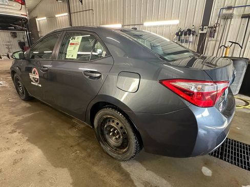 Used 2016 Toyota Corolla LE FWD image 4