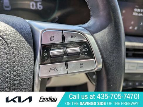 Certified 2023 Kia Telluride EX w/ EX Captain's Chair Package AWD/4WD image 21