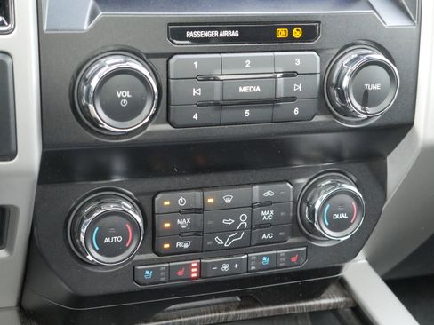 Certified 2021 Ford F350 Lariat image 16