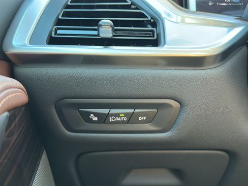 New 2026 BMW X5 sDrive40i image 26