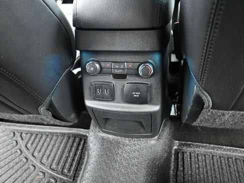 Used 2017 Ford Explorer Limited FWD image 25