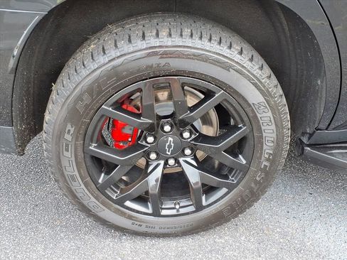 Used 2023 Chevrolet Tahoe RST w/ RST Performance Edition AWD/4WD image 23